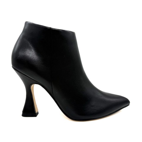 Stivaletto nero con tacco scultura donna Kharisma