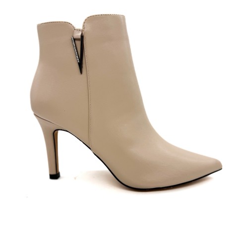 Stivaletto avorio con tacco sottile donna Caffenero