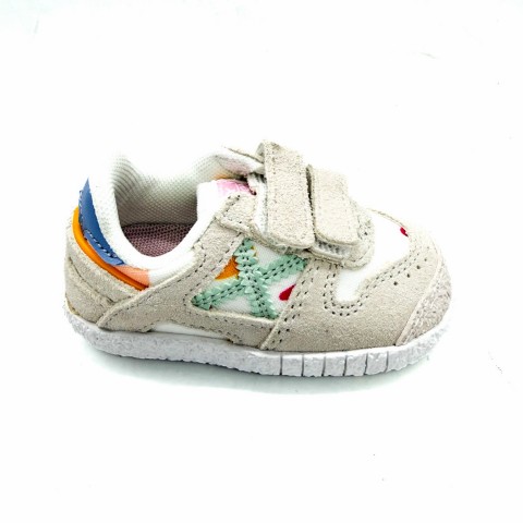 Sneaker bianca bambina Munich primi passi